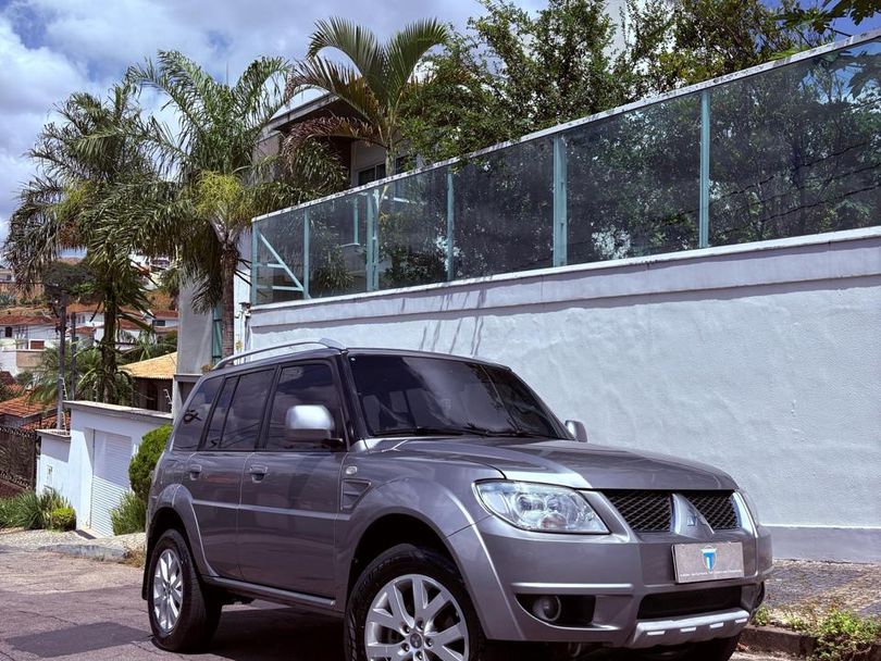Mitsubishi Pajero TR4 2.0 Flex 16V 4X2 Aut.