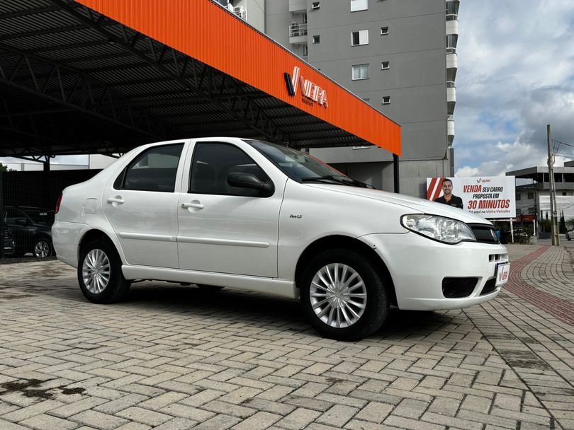Fiat Siena ELX 1.3 mpi Flex 8V 4p