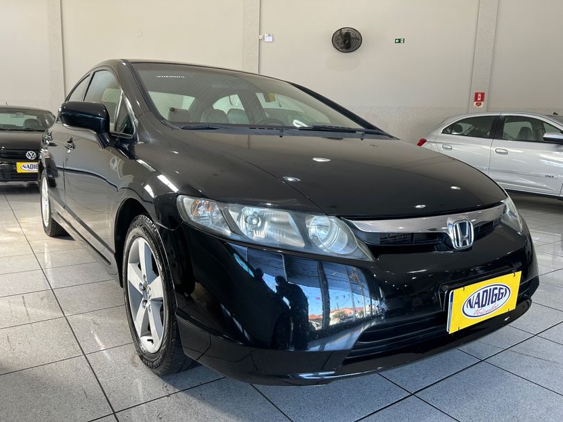 Honda Civic Sedan LXS 1.8/1.8 Flex 16V Mec. 4p