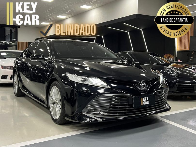 Toyota Camry XLE 3.5 24V Aut.