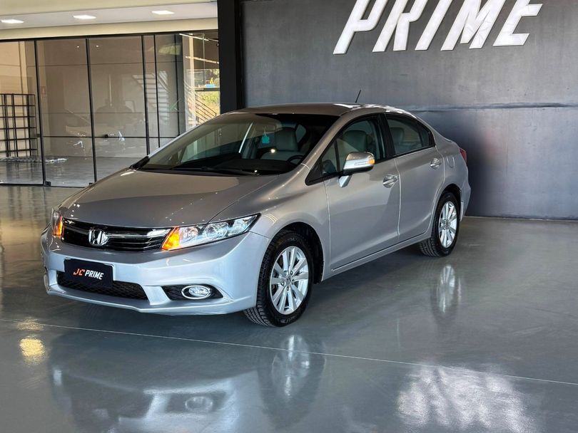 Honda Civic Sedan LXR 2.0 Flexone 16V Aut. 4p
