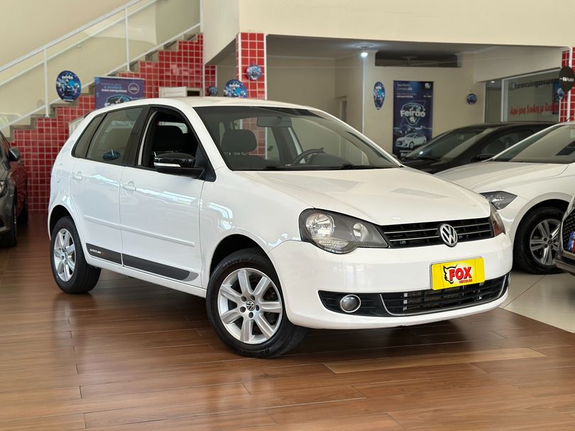 VolksWagen Polo SPORTLINE 1.6 Mi Total Flex 8V 5p