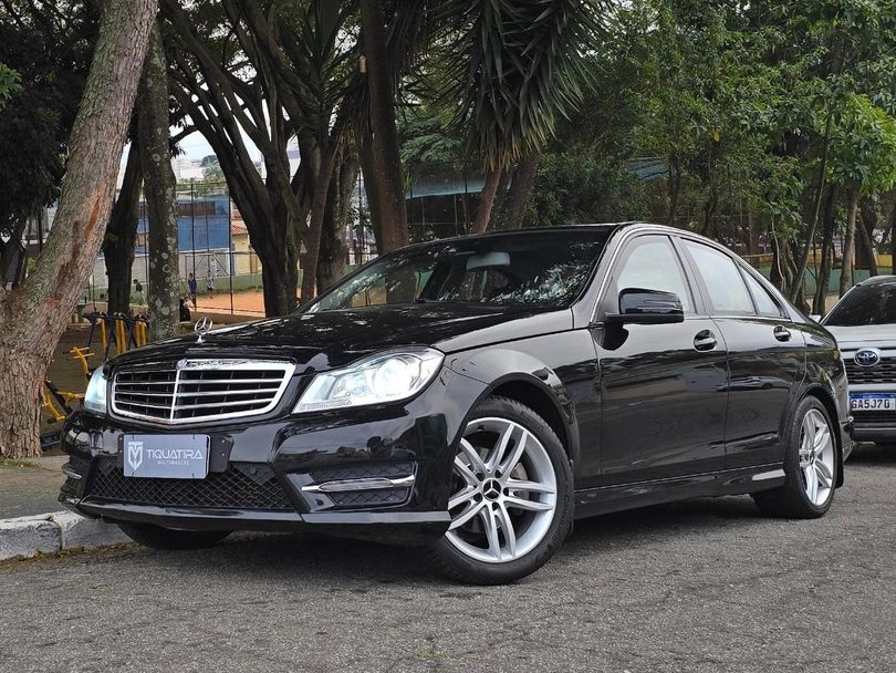 Mercedes C-180 CGI Sport 1.6 TB 16V 156cv Aut.