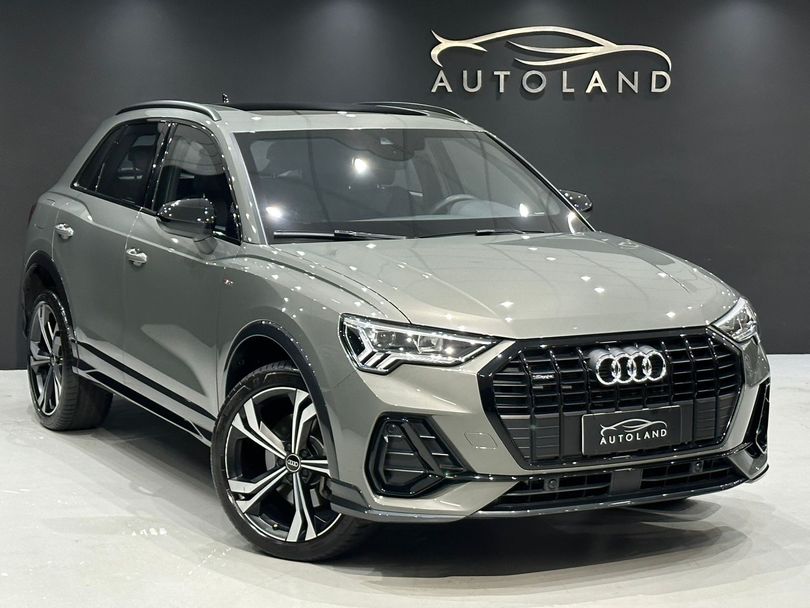 Audi Q3 SPB Perf. Black 2.0 TFSI Tipt. Quat.