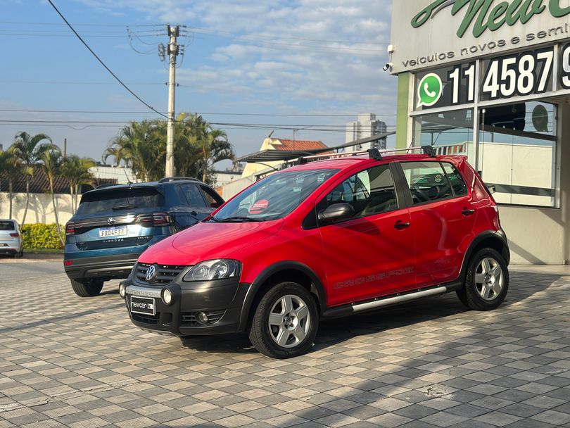 VolksWagen CROSSFOX 1.6 Mi Total Flex 8V 5p