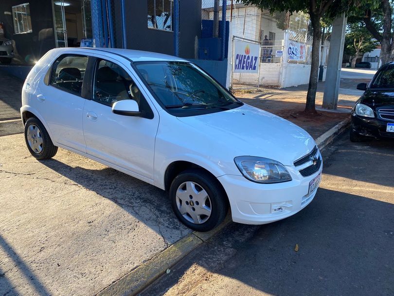 Chevrolet Celta Spirit/ LT 1.0 MPFI 8V FlexP. 5p
