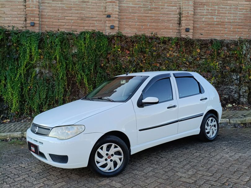 Fiat Palio Celebration 1.0 Fire Flex 8V 4p