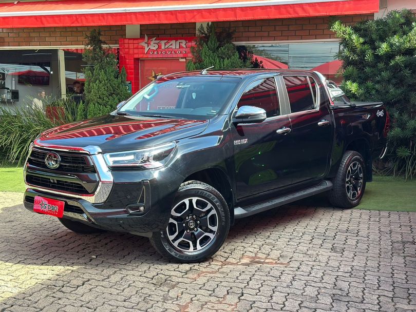 Toyota Hilux CD SRX 4x4 2.8 TDI 16V Diesel Aut.