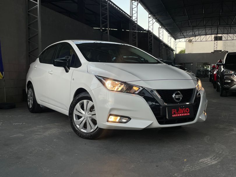 Nissan VERSA Sense 1.6 16V Flex Aut.