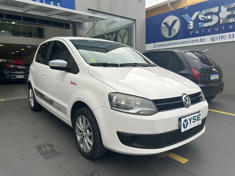 VolksWagen Fox Rock in Rio 1.6 Mi Total Flex 8V 5p