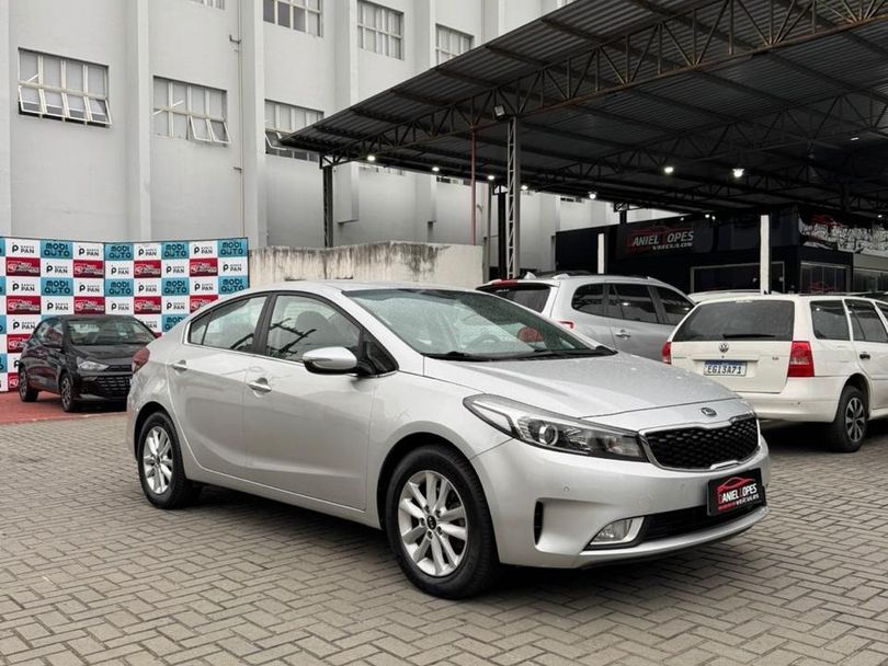 Kia Motors Cerato 1.6 16V  Flex  Aut.