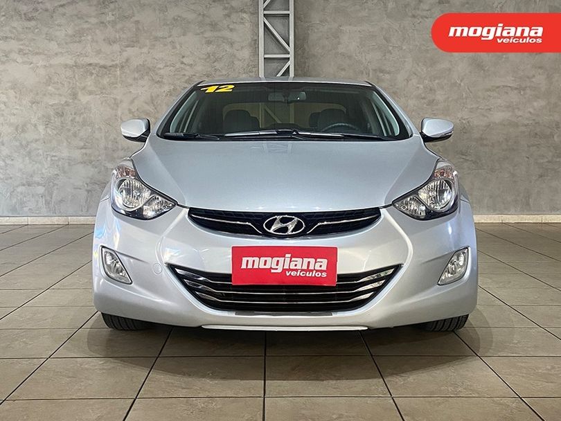 Hyundai Elantra GLS 1.8 16V Aut.