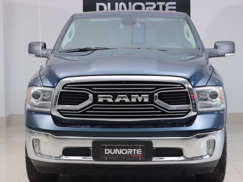 RAM CLASSIC LARAMIE 5.7 CD V8 4X4 Aut.