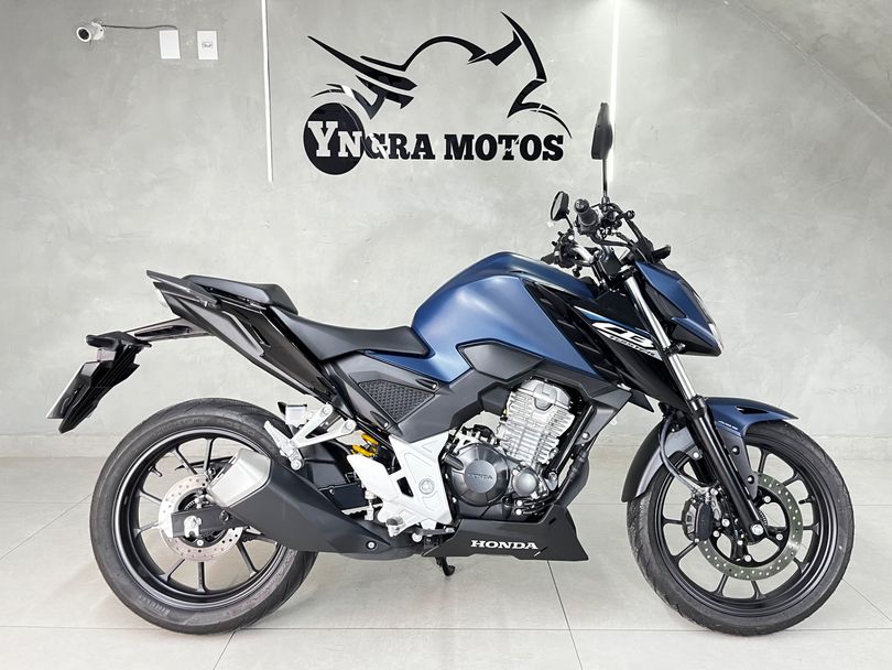 HONDA CB 300F Twister Flex