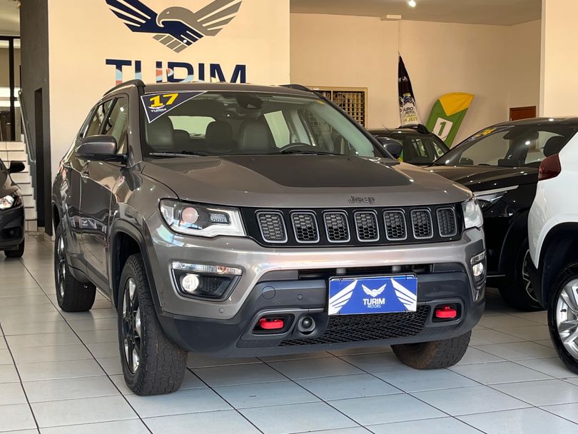 Jeep COMPASS TRAILHAWK 2.0 4x4 Dies. 16V Aut.