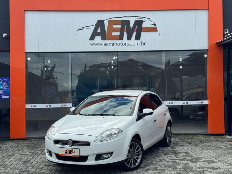 Fiat Bravo ESSENCE 1.8 Flex 16V 5p