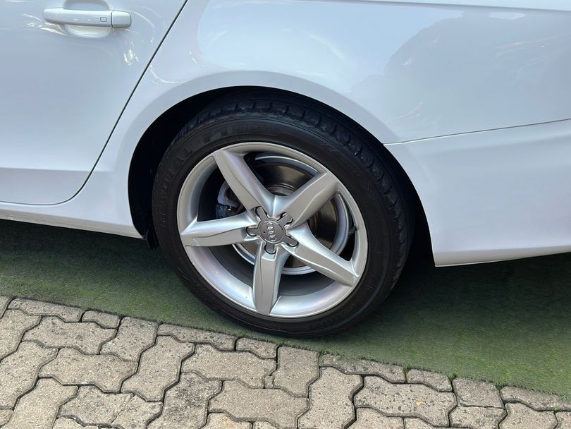 Audi A4 2.0 16V TFSI 183/180cv Multitronic