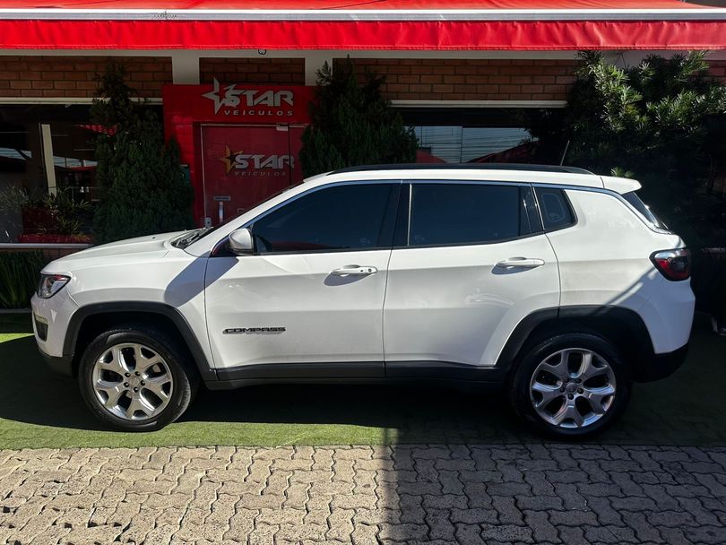 Jeep COMPASS LONGITUDE 2.0 4x4 Dies. 16V Aut.