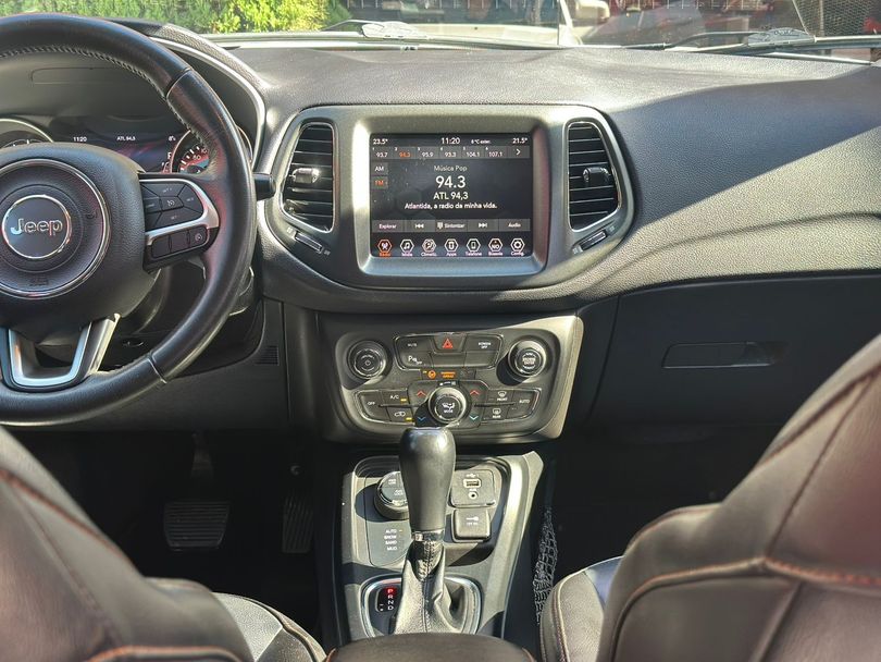 Jeep COMPASS LONGITUDE 2.0 4x4 Dies. 16V Aut.