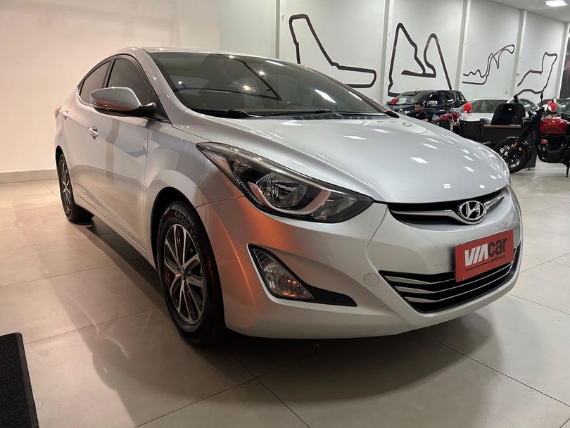 Hyundai Elantra GLS 2.0 16V Flex Aut.