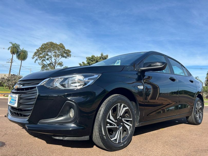 Chevrolet ONIX SEDAN Plus LT 1.0 12V Flex 4p Mec.