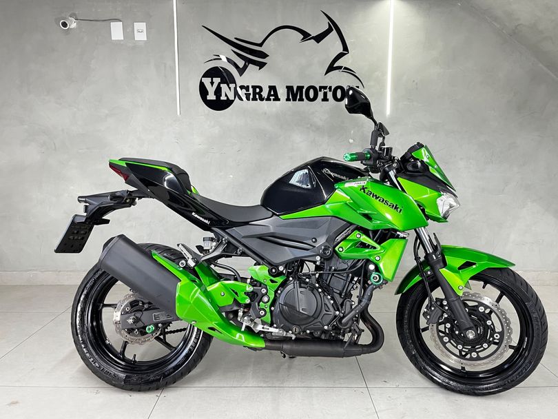 KAWASAKI Z 400