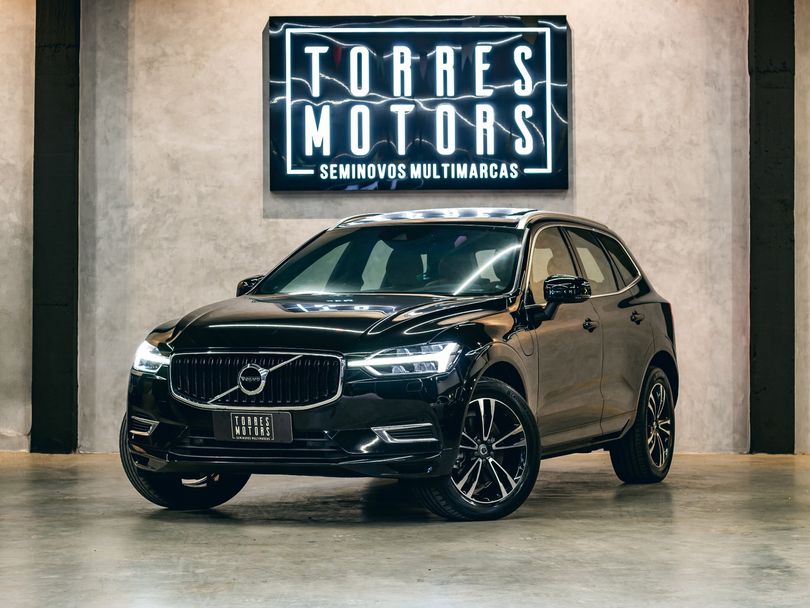 Volvo 2.0 T8 HYBRID MOMENTUM AWD GEARTRONIC