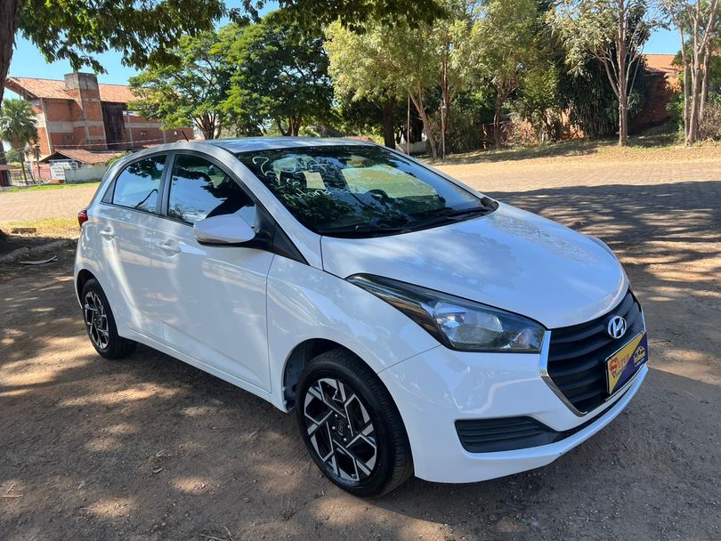 Hyundai HB20 C.Style/C.Plus 1.6 Flex 16V Aut.
