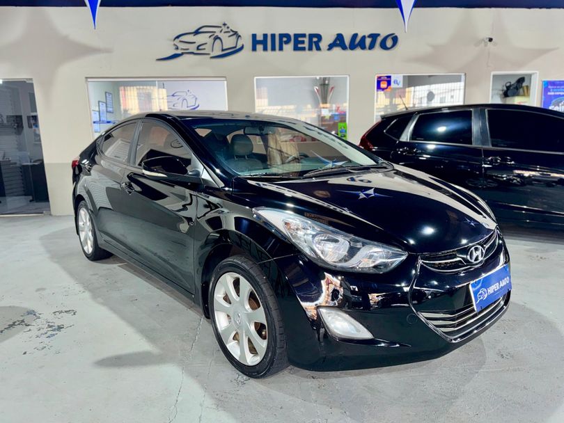 Hyundai Elantra GLS 1.8 16V Aut.