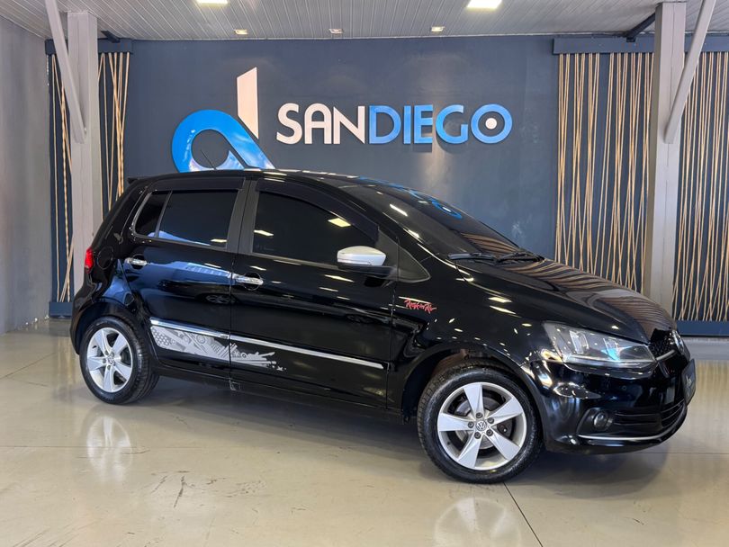 VolksWagen Fox Rock in Rio 1.6 Mi Total Flex 8V 5p