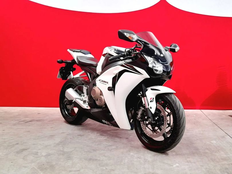 HONDA 1000RR