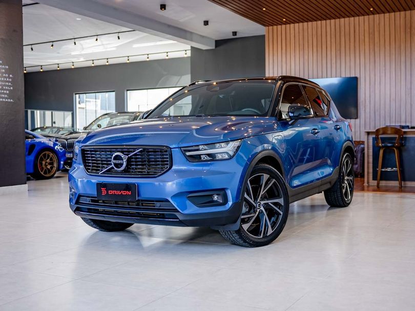 Volvo XC 40 T-5 HÍBRIDO R-DESIGN 1.5 262CV FWD