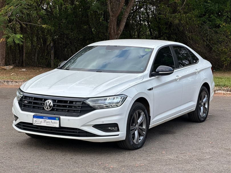 VolksWagen JETTA R-Line 250 TSI 1.4 Flex 16V Aut.