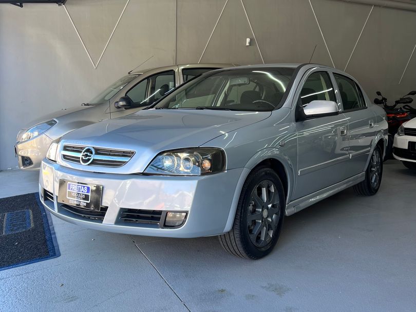 Chevrolet Astra Sed. Advant. 2.0 8V MPFI FlexP. 4p