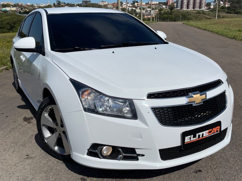 Chevrolet CRUZE HB Sport LT 1.8 16V FlexP. 5p Mec