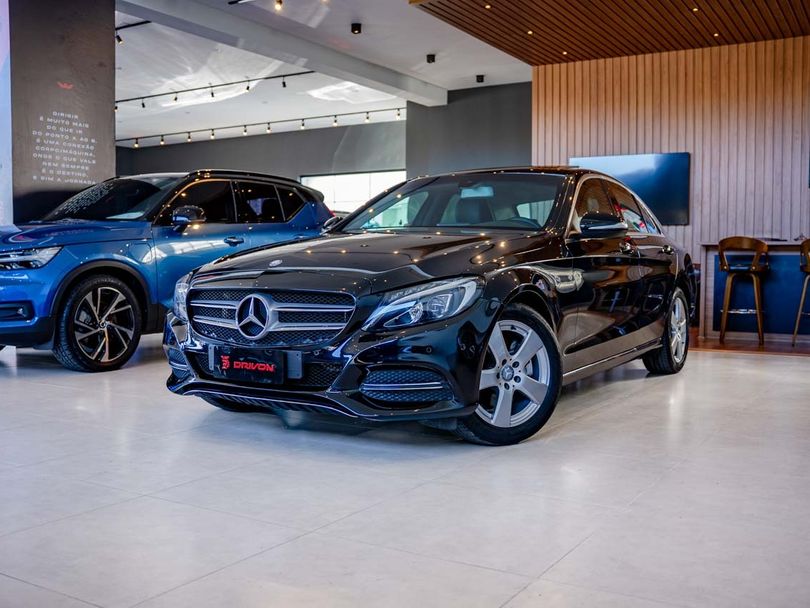 Mercedes C-200 Avantgarde 2.0 TB 16V 184cv Aut.