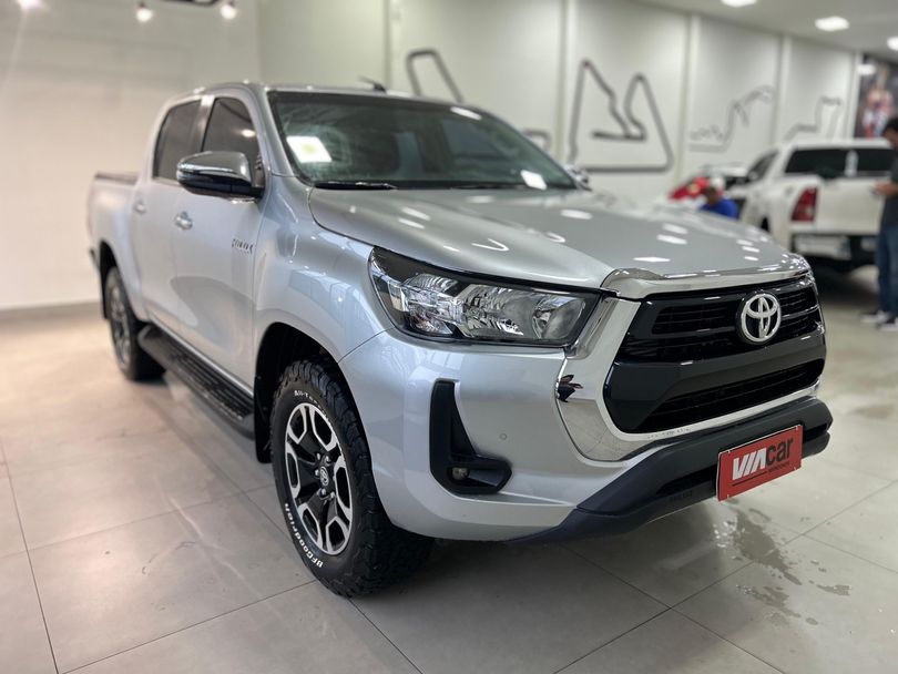 Toyota Hilux CD SRV 4x4 2.8 TDI Diesel Aut.