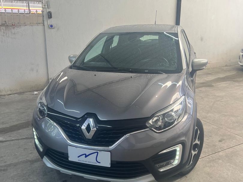 Renault CAPTUR Intense Bose 1.6 16V Flex 5p Aut.