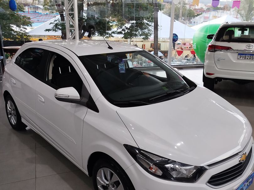Chevrolet ONIX HATCH LT 1.4 8V FlexPower 5p Mec.
