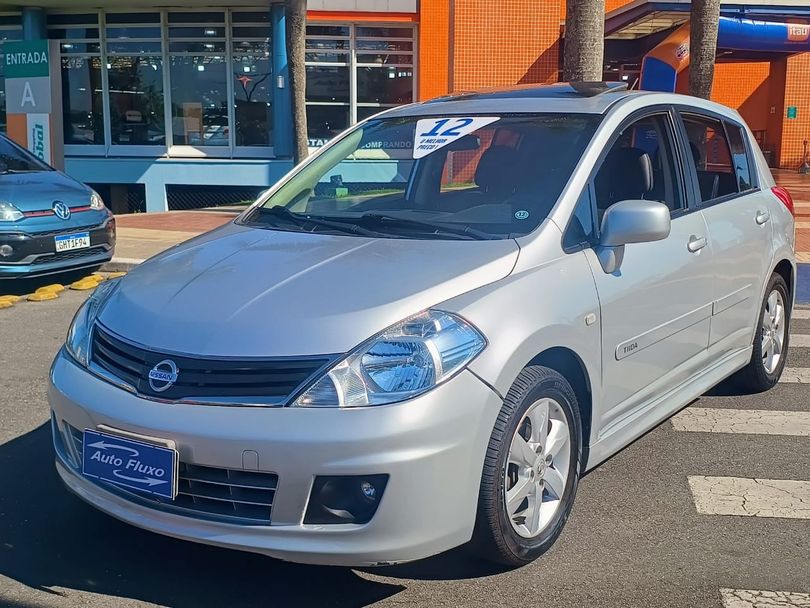 Nissan TIIDA SL 1.8/1.8 Flex 16V Aut.