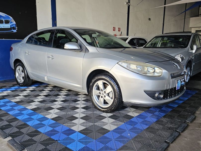 Renault FLUENCE Sed. Dynamique 2.0 16V FLEX Aut.