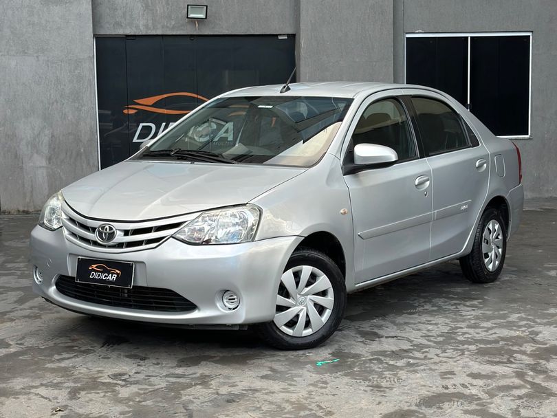 Toyota ETIOS XS Sedan 1.5 Flex 16V 4p Aut.