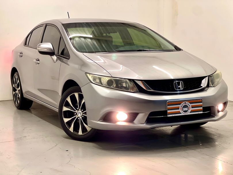 Honda Civic Sedan LXR 2.0 Flexone 16V Aut. 4p