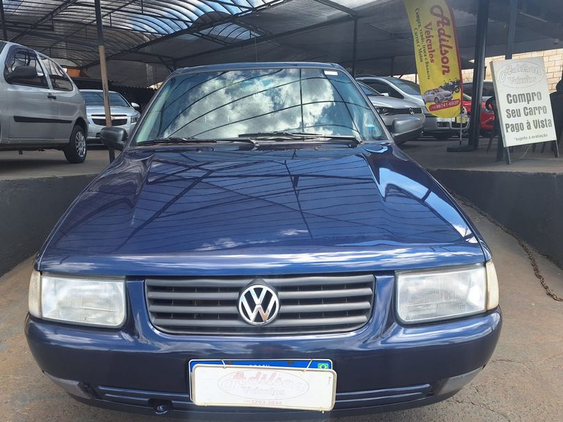 VolksWagen Santana Exclusiv 2.0 Mi/ Executivo 2.0i