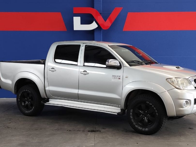 Toyota Hilux CD SRV D4-D 4x4 3.0 TDI Diesel Aut