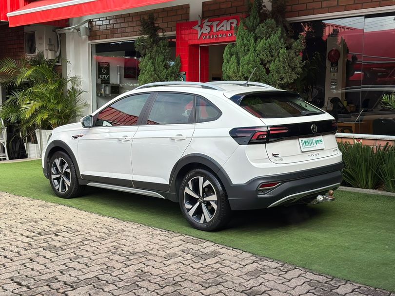 VolksWagen Nivus Highline 1.0 200 TSI Flex Aut.