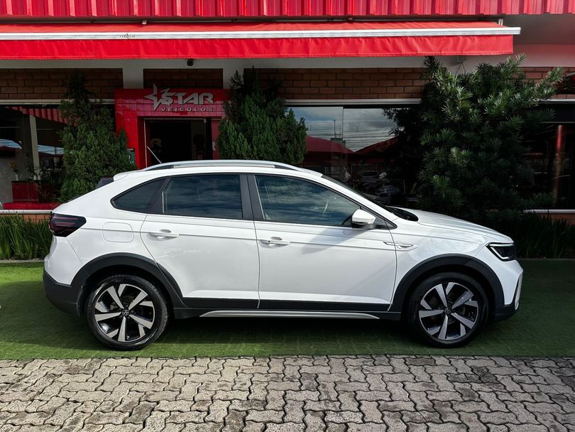 VolksWagen Nivus Highline 1.0 200 TSI Flex Aut.