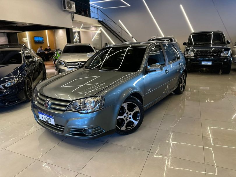 VolksWagen Golf  TECH 1.6 Mi Total Flex 8V 4p