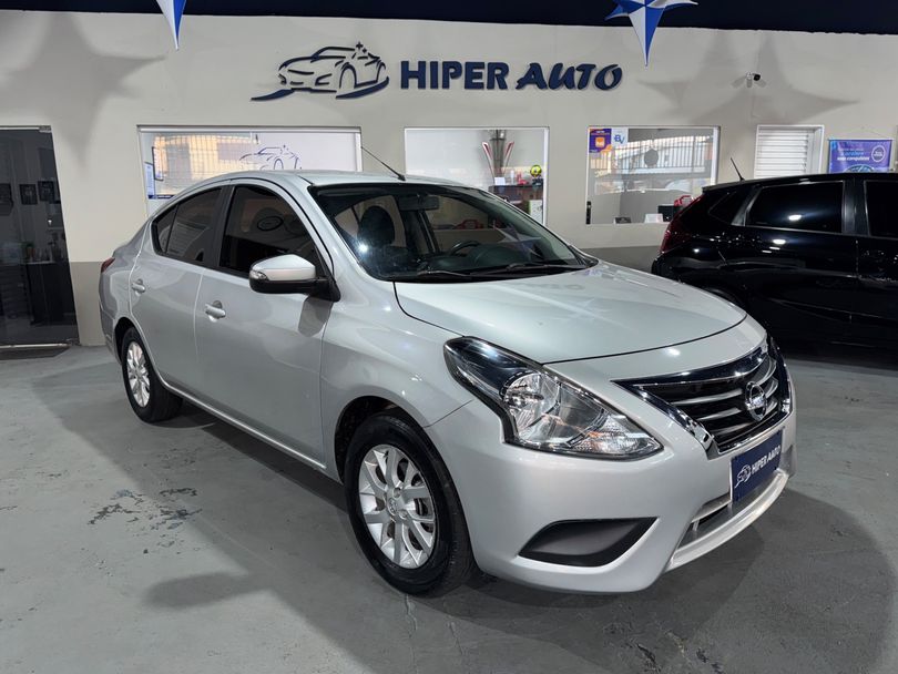 Nissan VERSA SV 1.6 16V FlexStart 4p Aut.