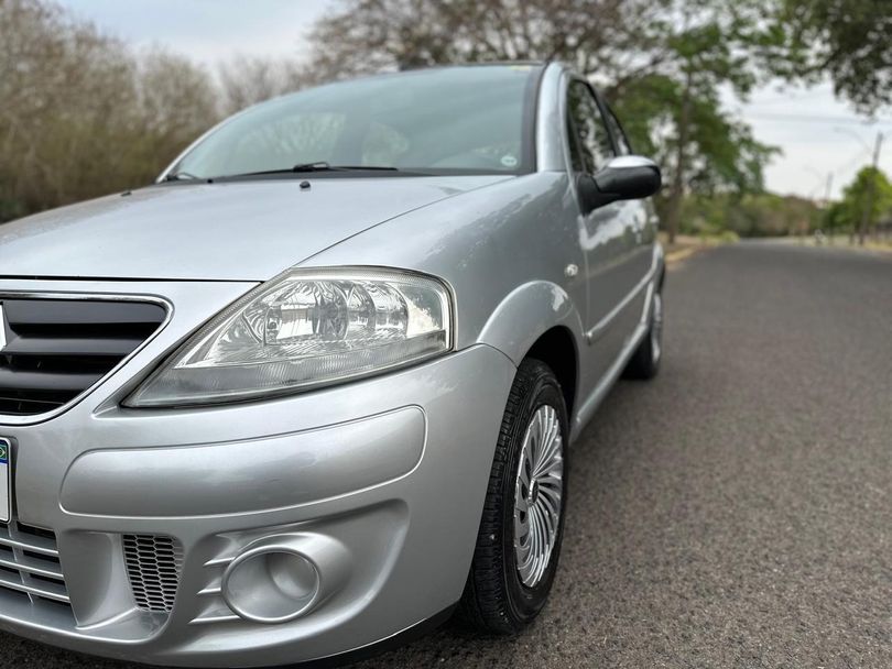 Citroën C3 GLX 1.4/ GLX Sonora 1.4 Flex 8V 5p